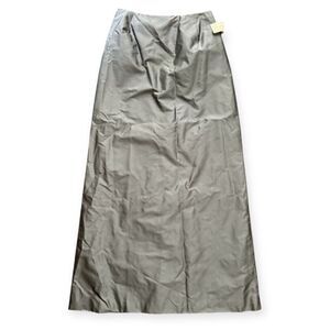 NWT vintage fine feathers silver long taf.skirt size 6 210